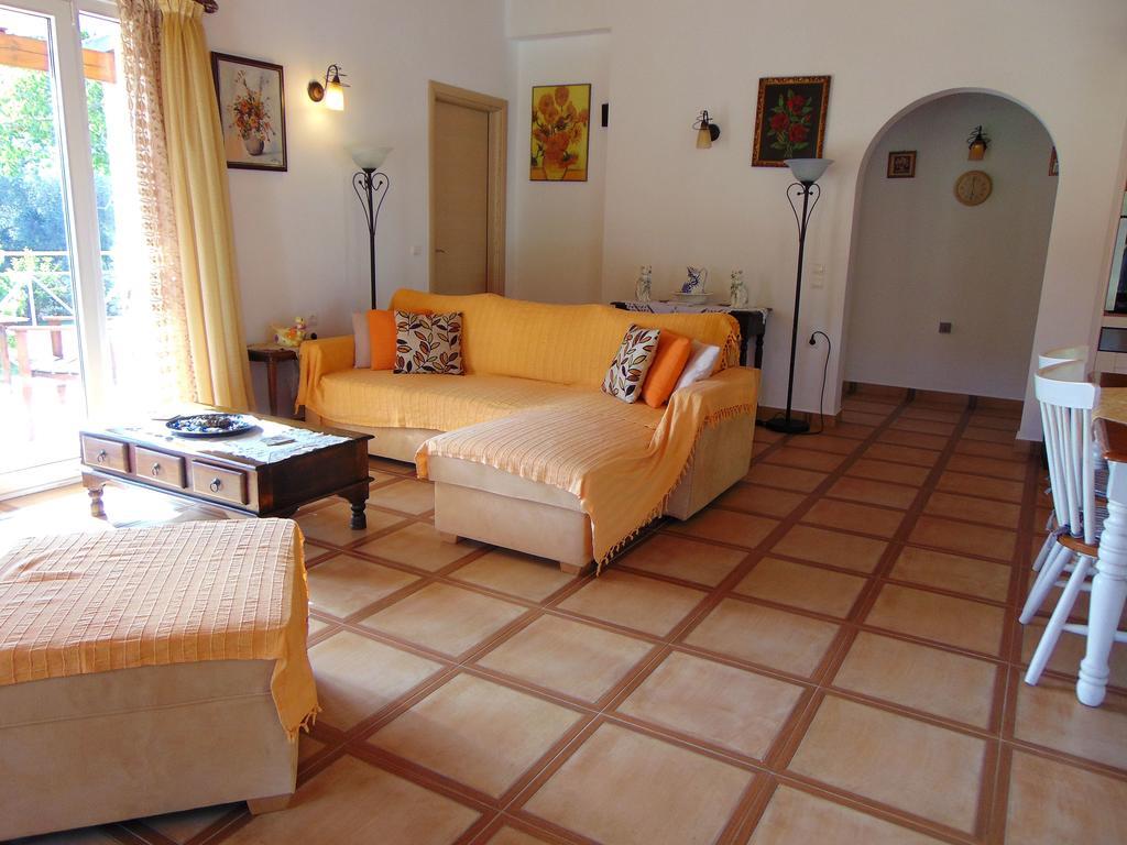 Villa Grecia Лиападес Екстериор снимка