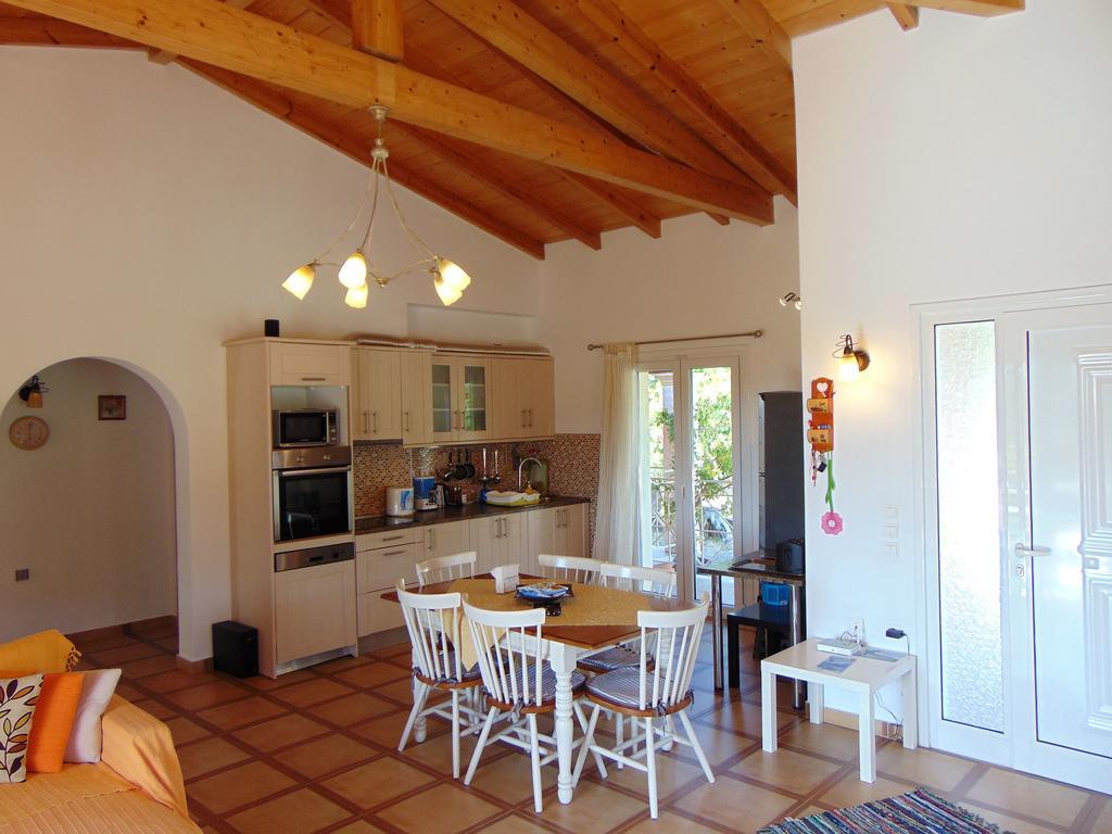 Villa Grecia Лиападес Екстериор снимка
