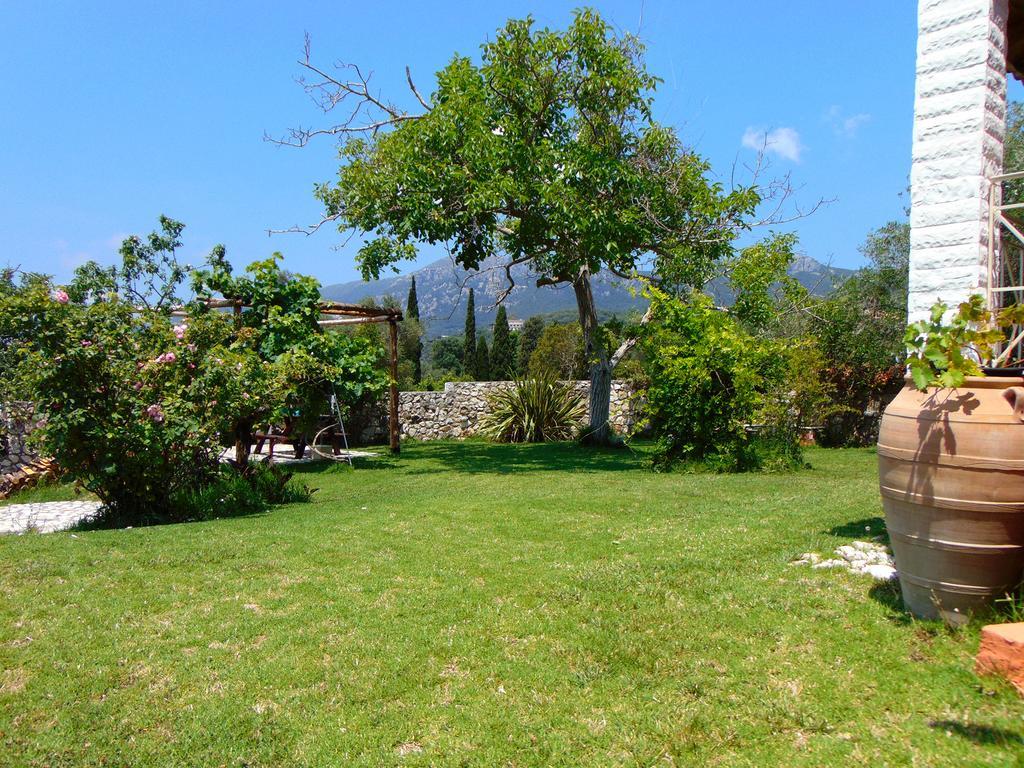 Villa Grecia Лиападес Екстериор снимка