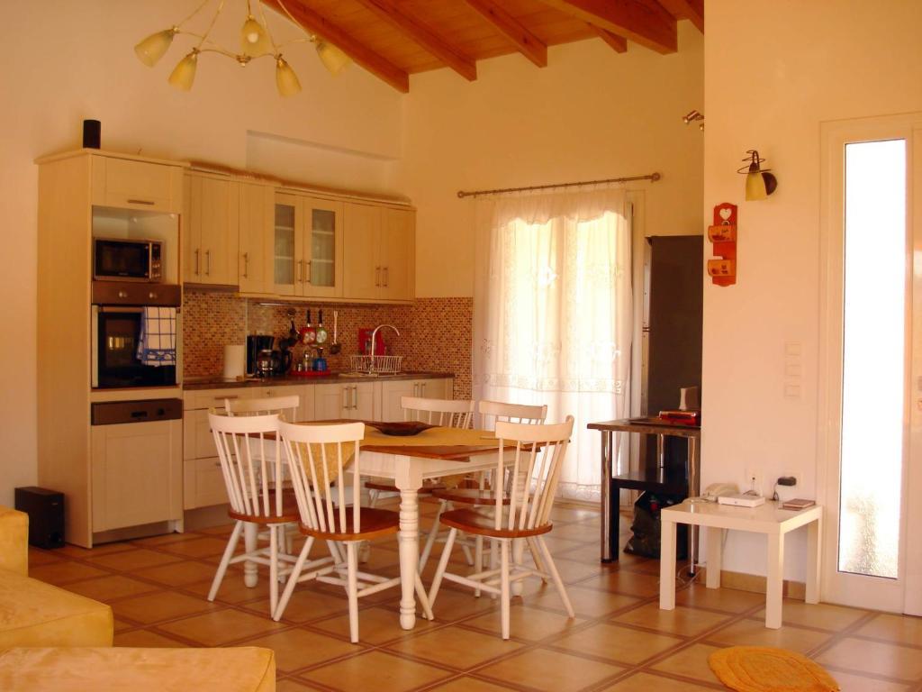 Villa Grecia Лиападес Екстериор снимка