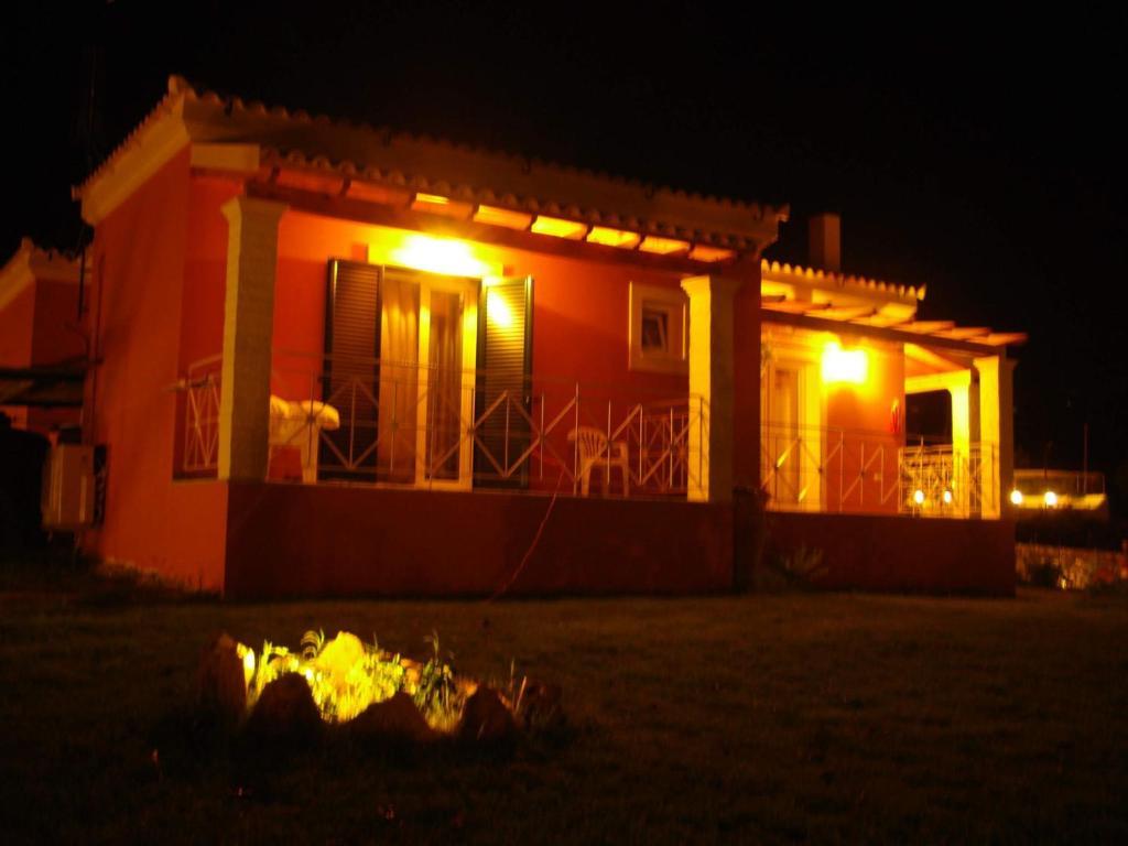 Villa Grecia Лиападес Екстериор снимка